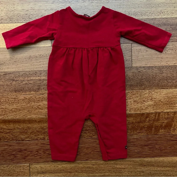 Tea Collection Red Rose Floral Romper, Size 3-6 Months - Picture 6 of 7